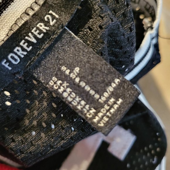 Forever 21 Shirt Womens Small Black Jersey Mesh West Coast California - Picture 3 of 5